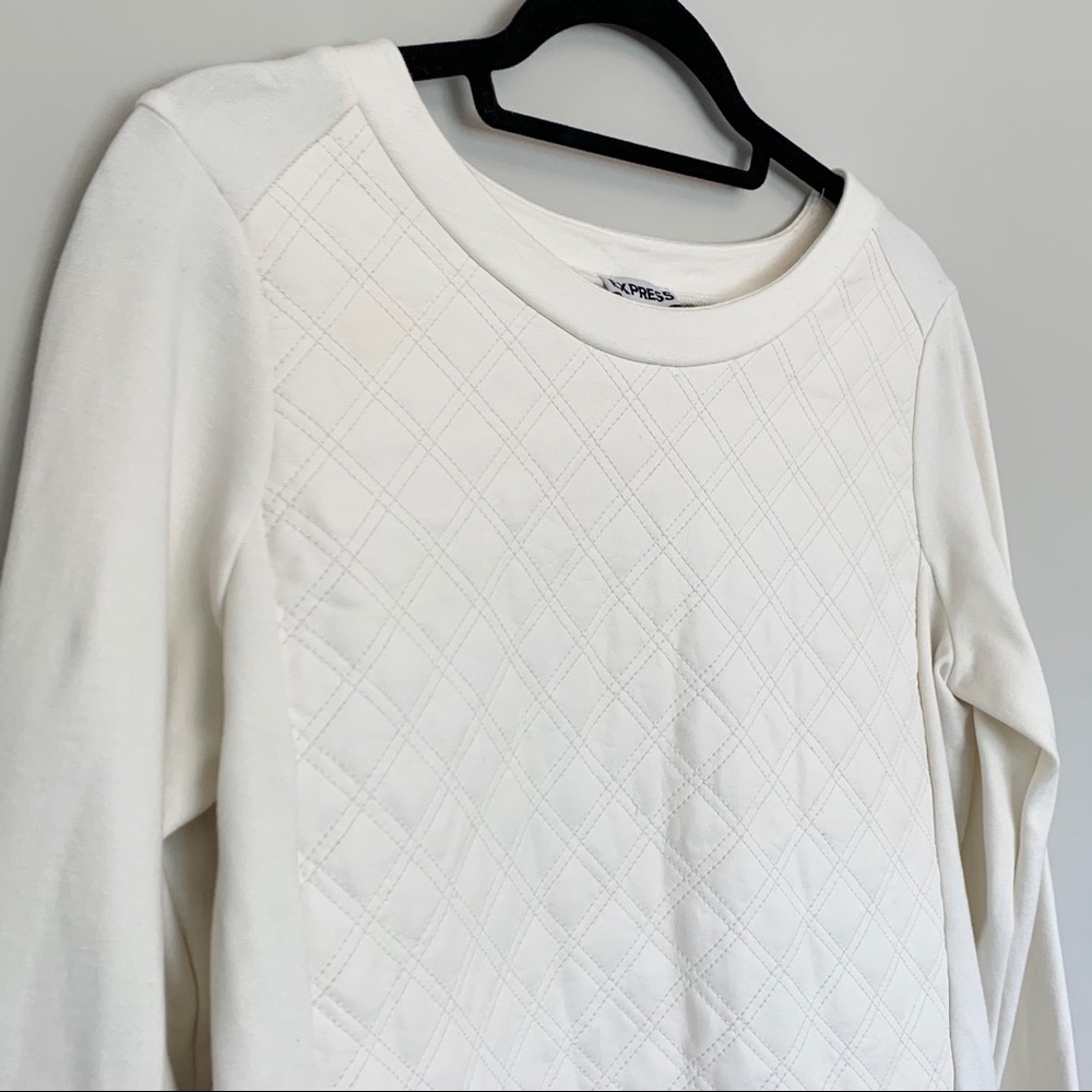 Never Worn - EXPRESS - Quilted Knit Sweater